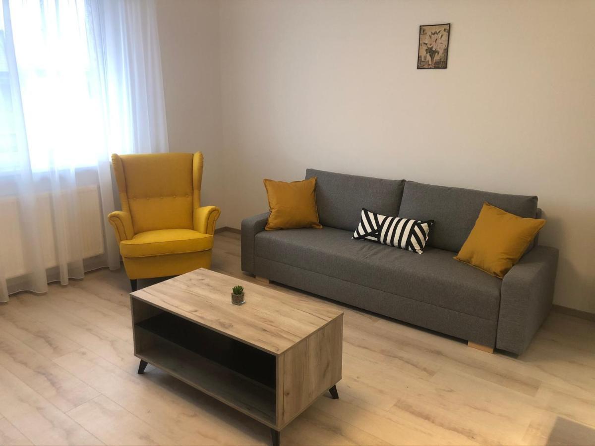 Diamond Apartman Debrecen Luaran gambar