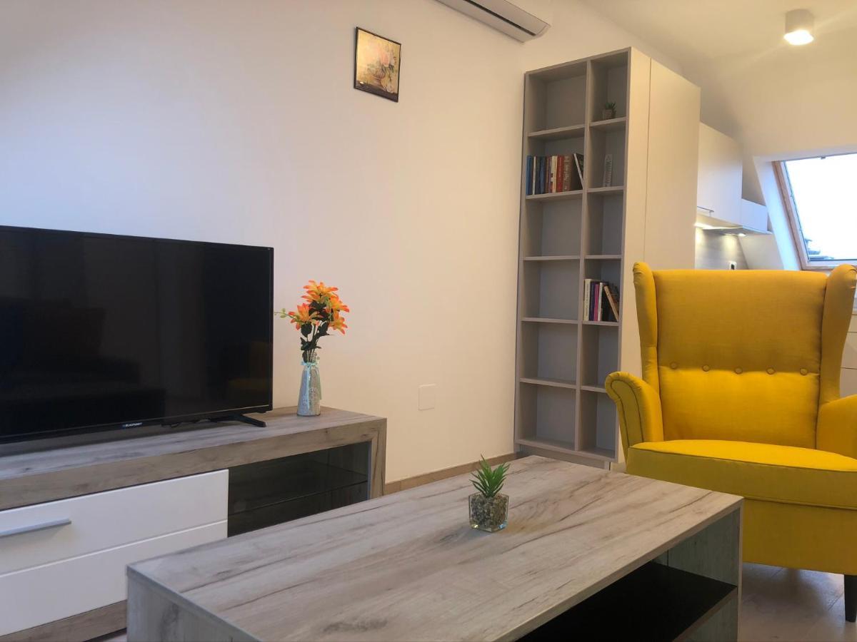 Diamond Apartman Debrecen Luaran gambar