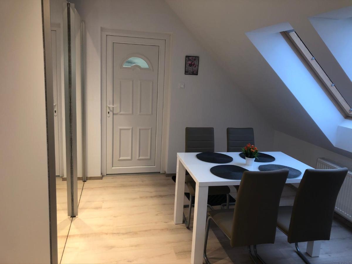 Diamond Apartman Debrecen Luaran gambar